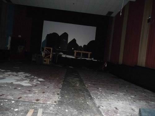 Showcase Cinemas Dearborn - Demo From Mark (newer photo)